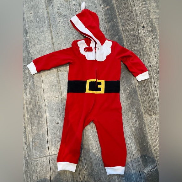 Bundle of Christmas Pajamas - Picture 4 of 6